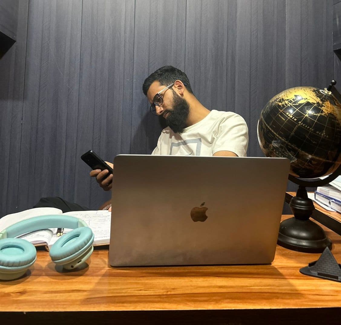 Sharik Rasool at work